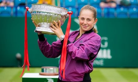 Aļona Ostapenko izcīna savu ceturto titulu